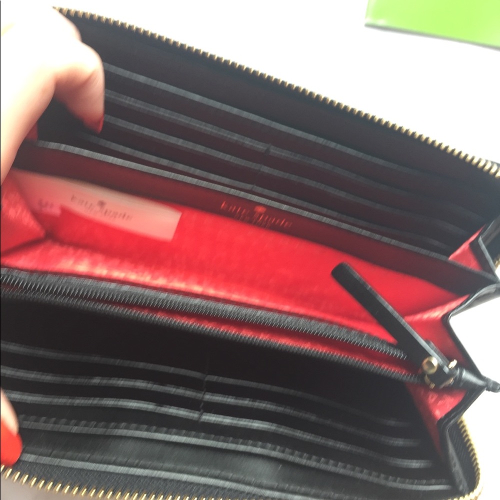 NWT Kate Spade Polka Dot Wallet - Picture 4 of 4